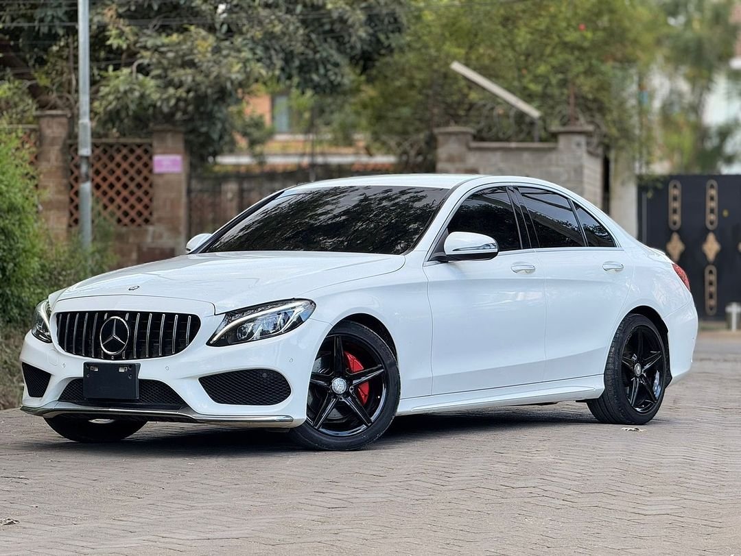 2016 Mercedes Benz C180 AMG Line